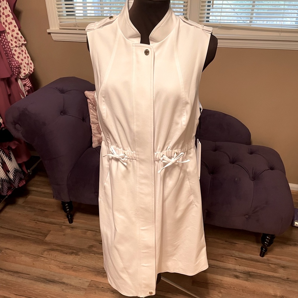 🆕🤍Calvin Klein White Sleeveless Dress Sz12